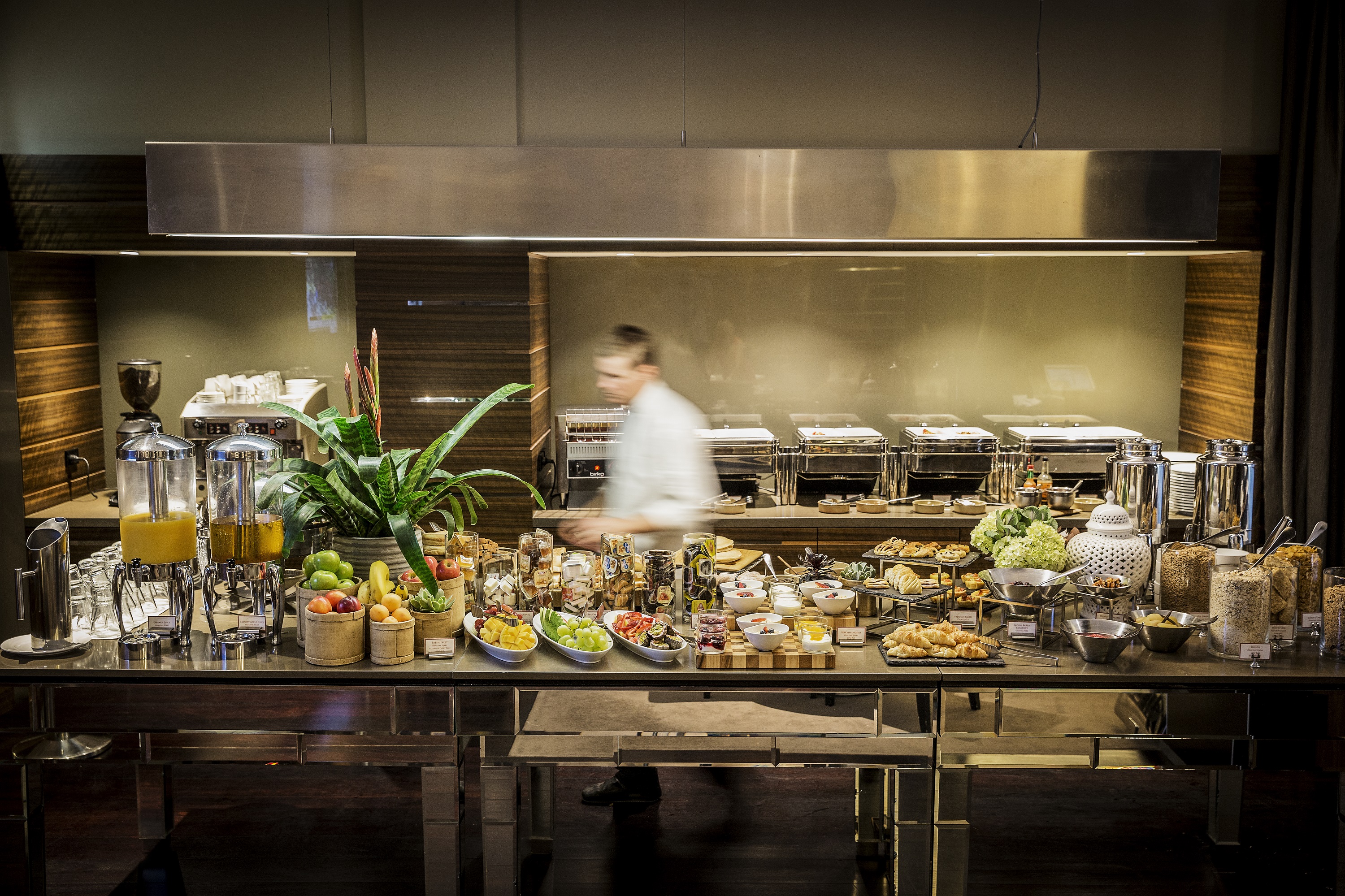 Fraser Suites Sydney Breakfast