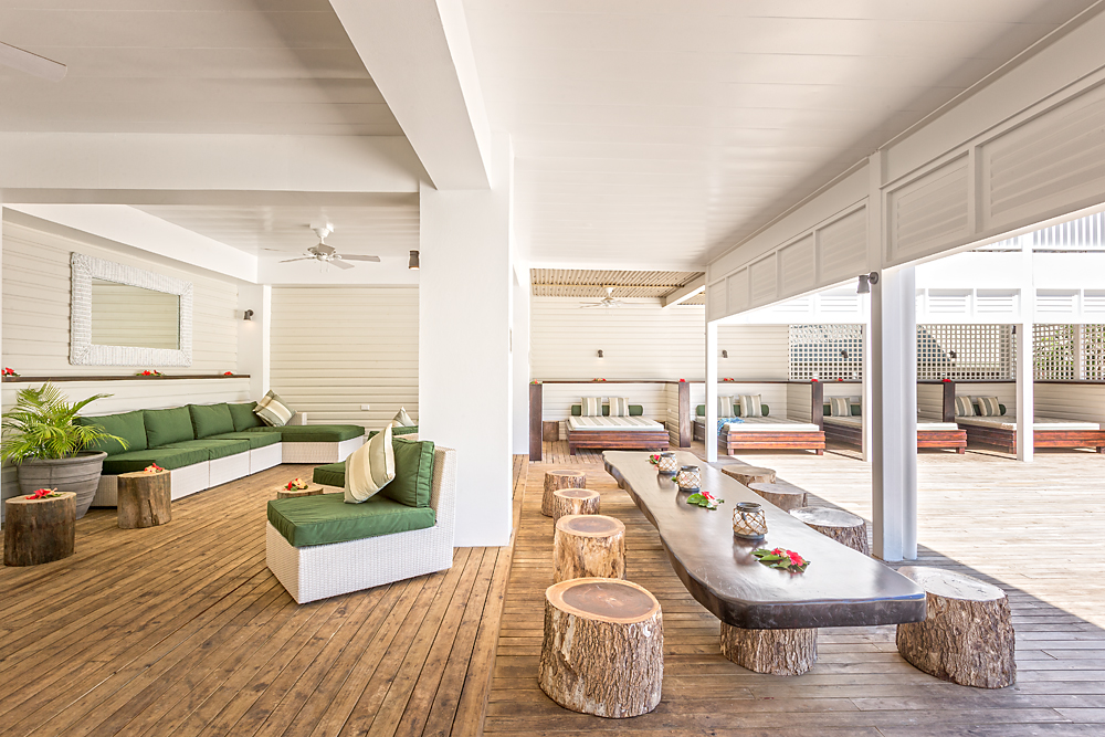 Malolo adults only al fresco lounge &amp; cabana daybeds 104