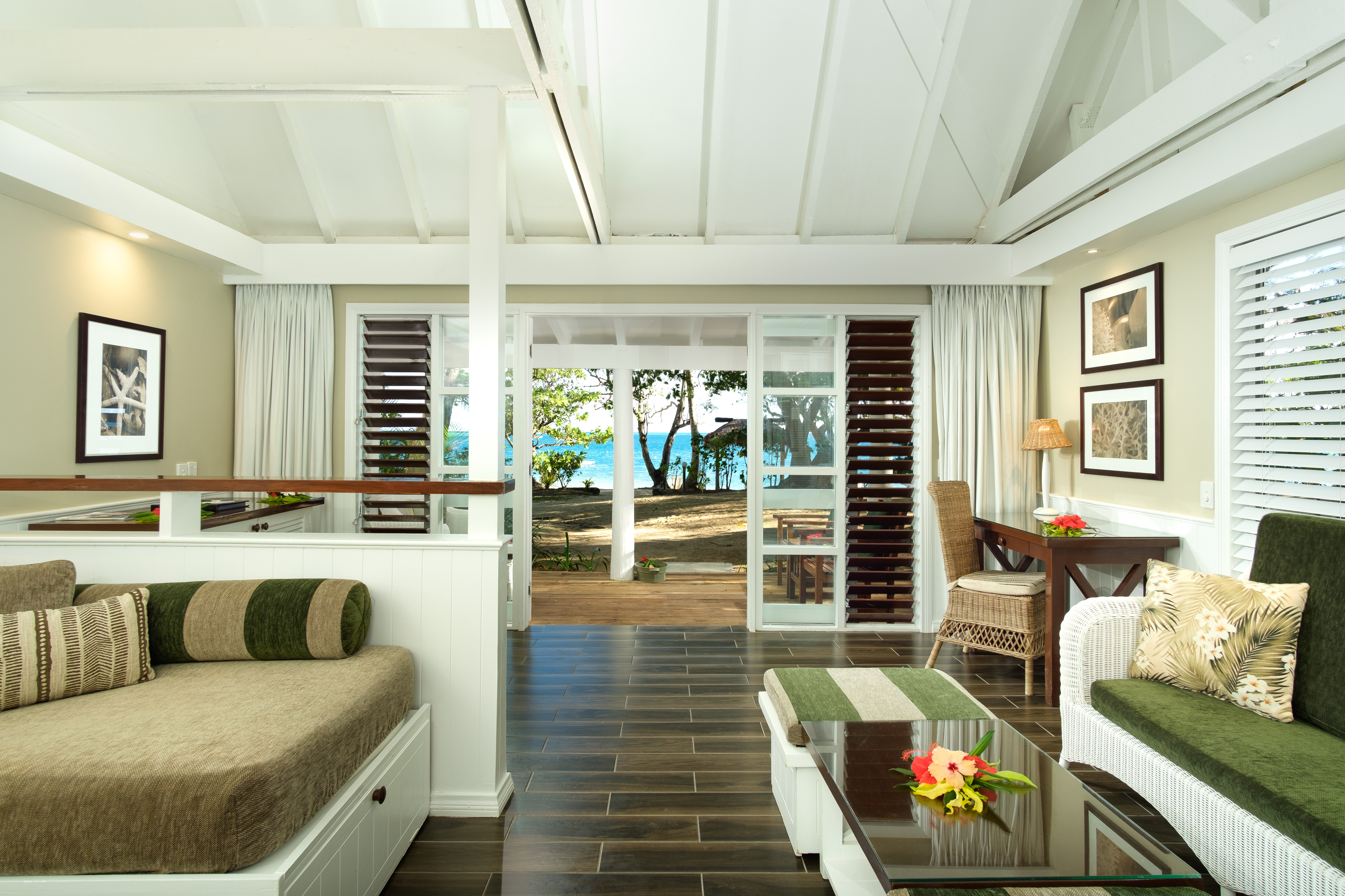 Malolo Deluxe Oceanview bure views 29995